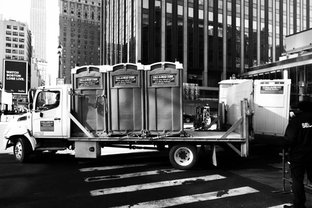 Best Portable toilet rental cost  in Las Campanas, NM